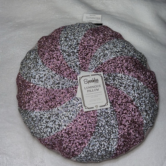 Sparkles luminous Christmas Peppermint bling Pillow - Picture 3 of 7